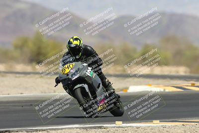 media/Apr-20-2025-CVMA (Sun) [[39090e8767]]/Race 11-500-350 Supersport (Holeshot)/